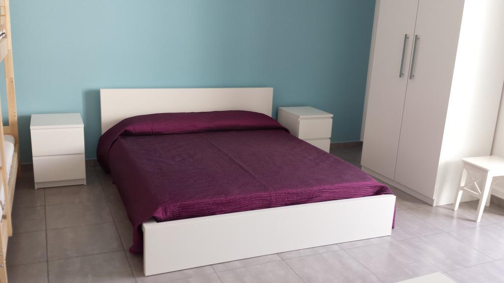 Case Vacanze Iris Uggiano La Chiesa Room photo