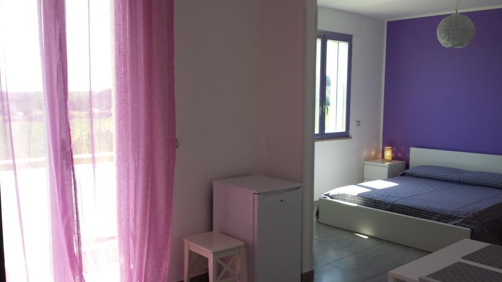 Case Vacanze Iris Uggiano La Chiesa Room photo